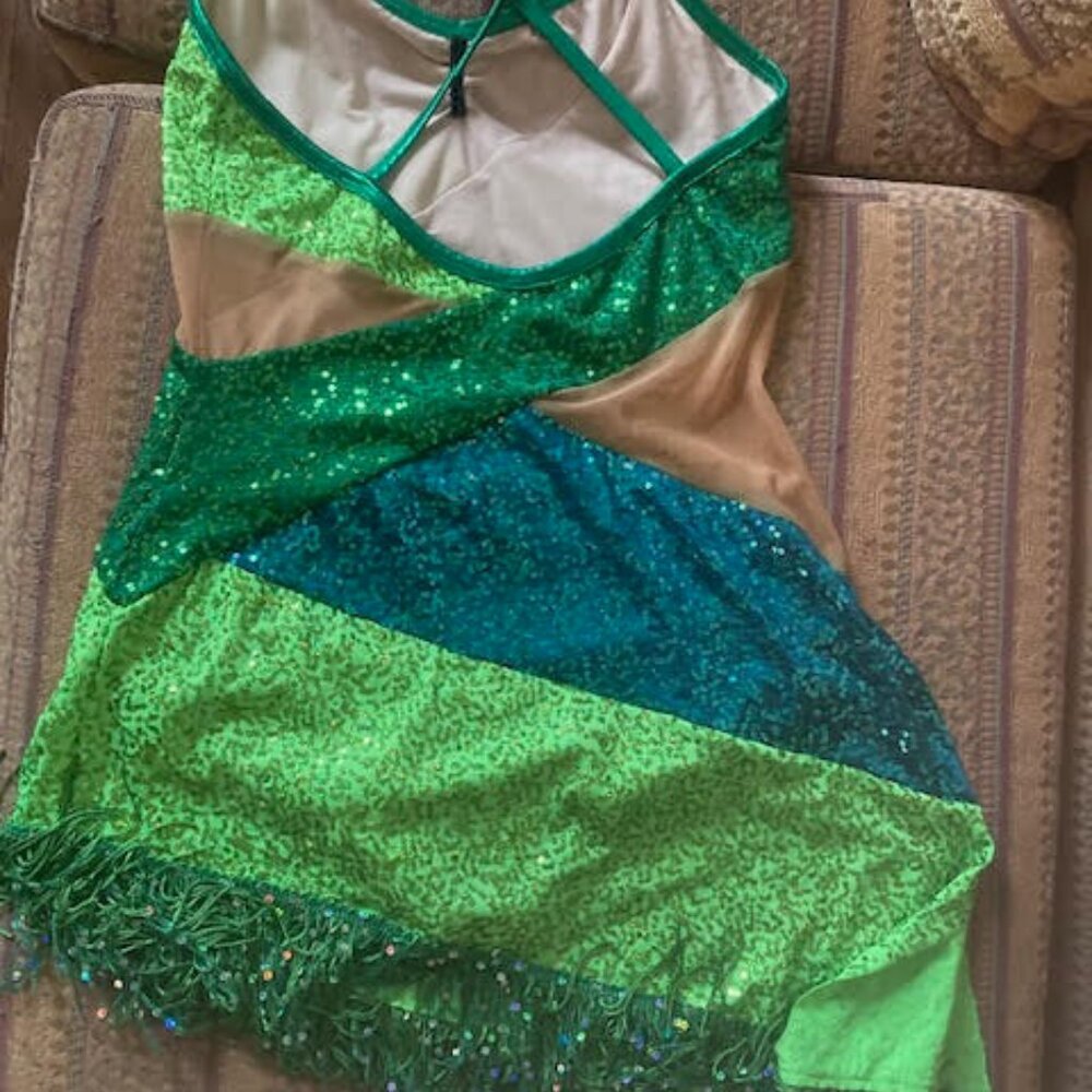 Dress - Picture 2 of 3
